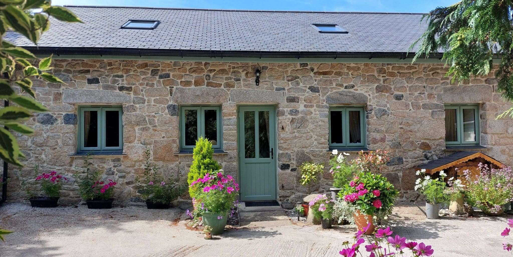 Exterior of Quirky Cottage at Wesley House Holidays in Cornwall